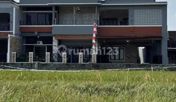 Rumah + Private Pool View Persawahan di Timur Stadion Maguwoharjo