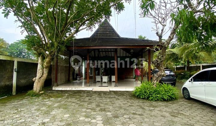 Villa Full Furnished Strategis di Kaliurang
