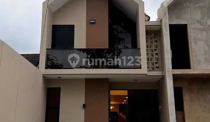 Rumah Skandinavia Full Furnish Strategis di Krapyak, Wedomartani