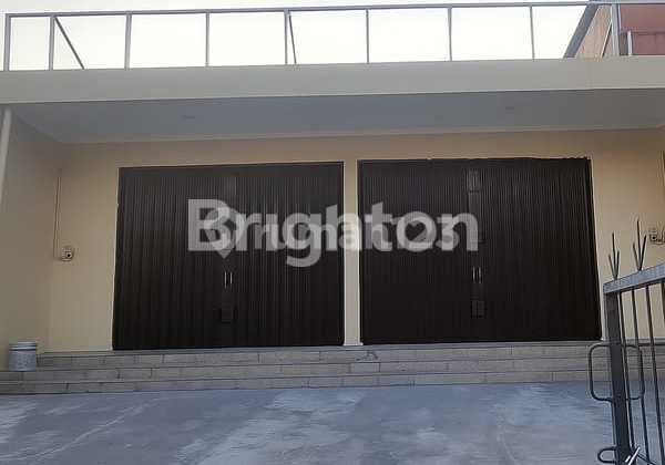 For Rent: Very Large Connected Kiosk in Front of the Road, Strategic Location in Citayam