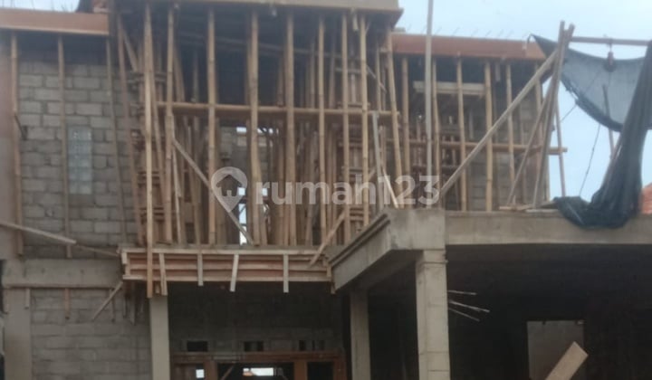 Dijual Rumah 2 Lantai di Lokasi Strategis - Batubulan, Gianyar, Bali.