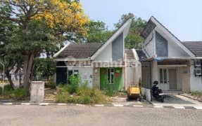 Rumah Siap Huni di Surabaya Barat Jawa Timur