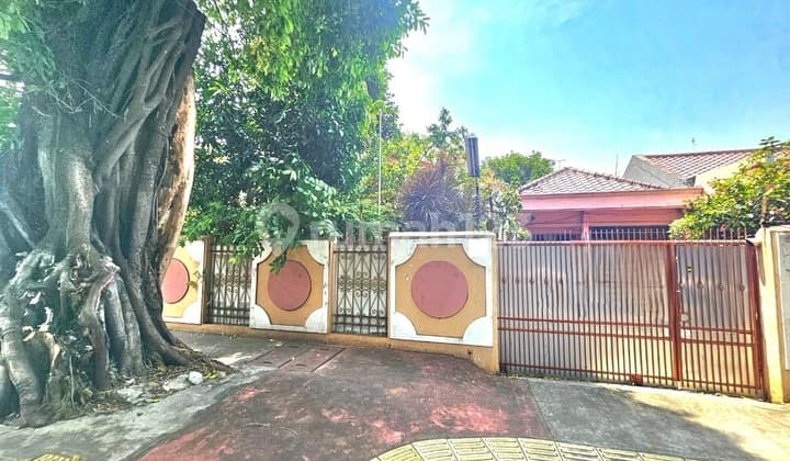 Rumah Siap Huni Daerah Strategis Kayu Putih