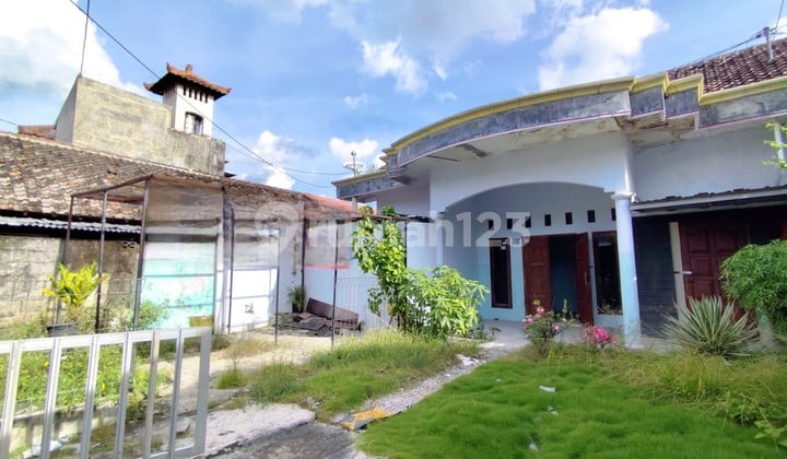 Disewakan Rumah Tinggal Lokasi Dekat Superindo Kaliurang Condongcatur Depok Sleman