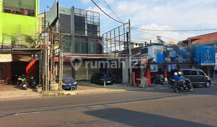 Disewakan Ruang Usaha 2 Lantai Lokasi Strategis Dekat Kampus UGM