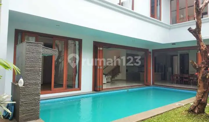 House For Rent Tropical & Beautiful In Kemang Jakarta Selatan