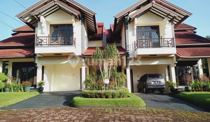 For Sale Yasmin Villa in Cipanas with SHM (KV/MM)