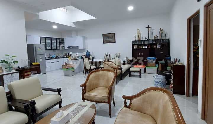 Ready-to-Occupy House in Gading Permai, Kelapa Gading, North Jakarta