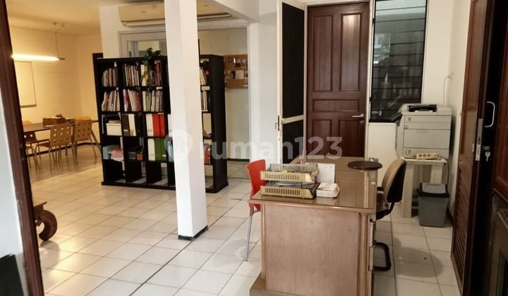 Rumah Siap Huni Dekat Mall Kelapa Gading Jakarta Utara