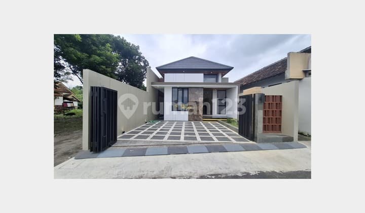 Rumah Elegan Impian di Ngaglik, Siap Huni Tipe Besar