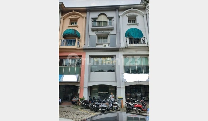 Ruko 4 Lantai Gandaria Kawasan Pusat Bisnis - Harga Nego