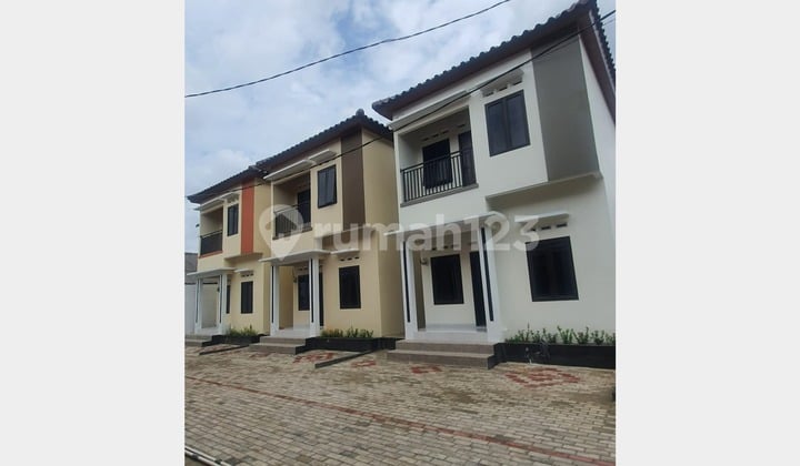 Rumah Murah 2Lt di Pondok Gede Dekat Akses Tol