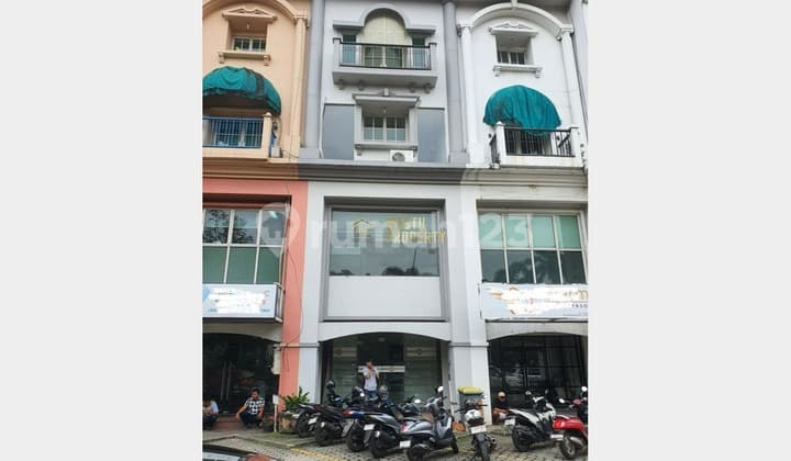 Ruko Prestisius di Gandaria Utara Jantung Kebayoran Baru