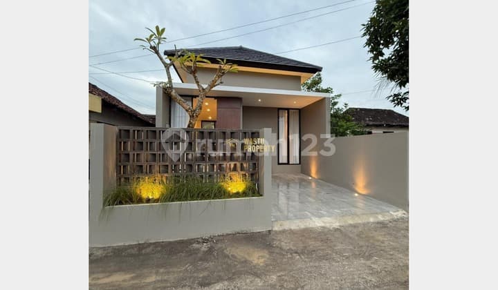 Rumah Murah Siap Huni Dekat Pasar Godean - Hanya 1 Unit