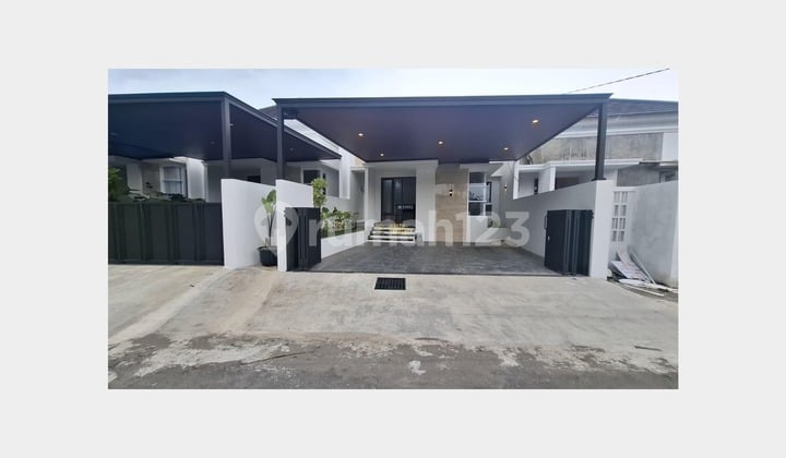 Rumah Tipe Besar di Ngemplak - Diskon Khusus Bulan Suci