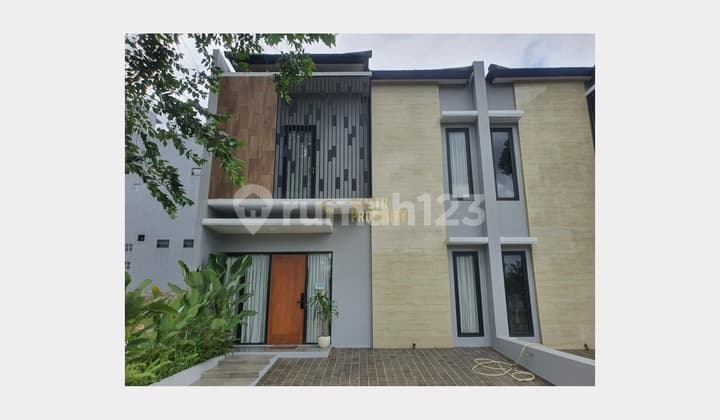 Rumah 2 Lantai Siap Ditempati Dekat Stasiun Cibinong Bogor