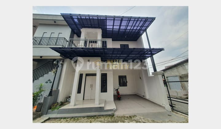 Rumah Second Terawat di Gandul Cinere, 2 Lantai Harga Nego