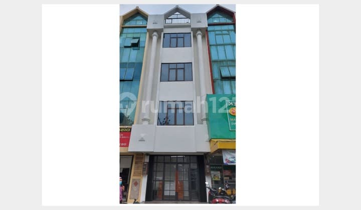Ruko Terawat 5 Lantai Siap Digunakan, Kebayoran Lama