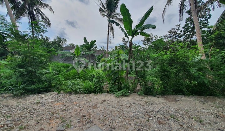Dekat Tol Ambarketawang - Tanah Kavling Lingkungan Nyaman & Akses Mudah