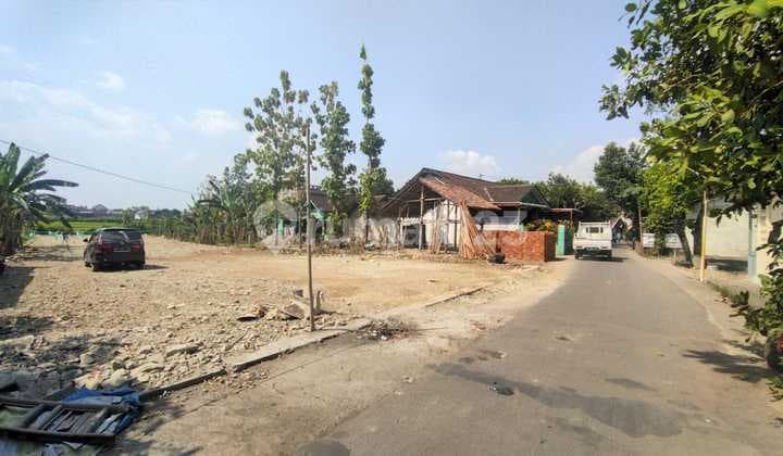 Wonokromo; Tepi Aspal, Siap Bangun; SHM