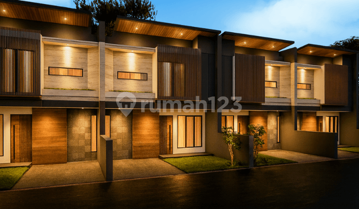 Rumah Eksklusif dengan Kolam Renang Pribadi di Jogja Utara