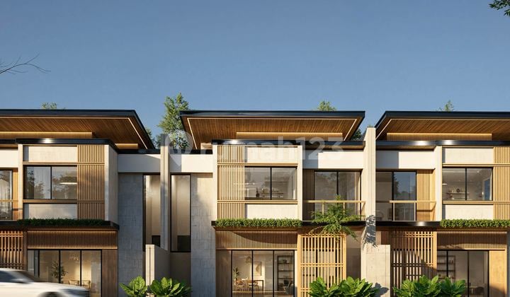 Luxury 2-Story House in the Center of Balikpapan City