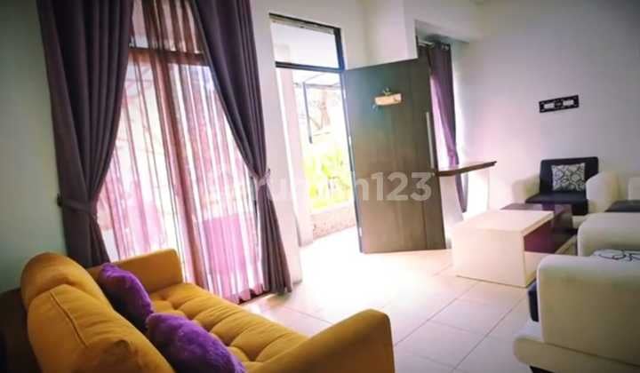 Dijual Rumah Cantik Siap Huni Lokasi di Kota Baru Parahyangan Bandung
