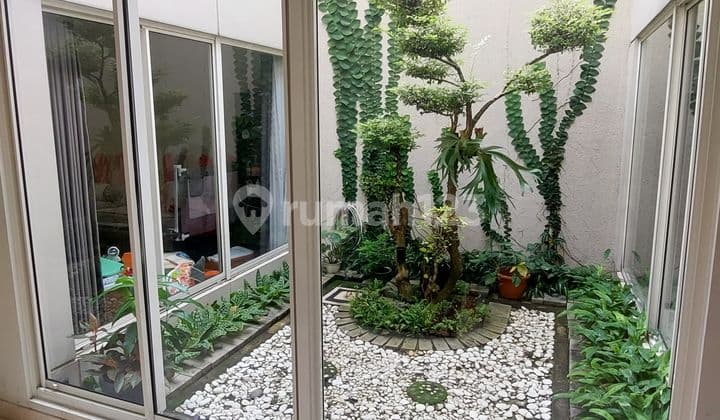 House in Mozart Cluster Gading Serpong Tangerang Strategic