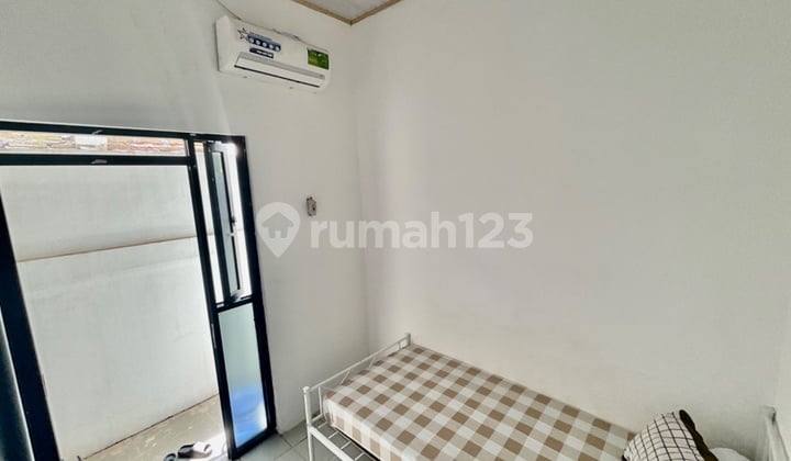 Kost Kamar Mandi Dalam Pinggir Jalan Dekat Kampus Unnes