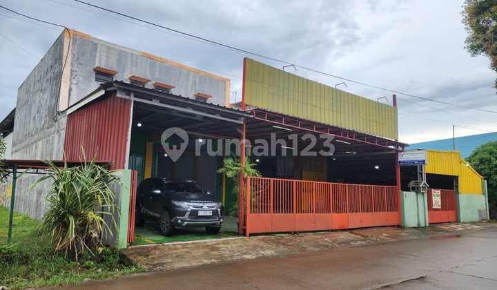 Workshop/Warehouse Jalan Utama Kelapa Dua