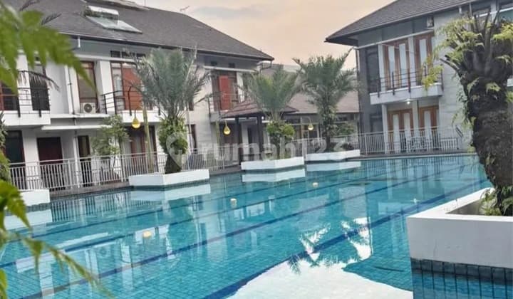 Quick Sale 3-Story SHM House in Pasteur