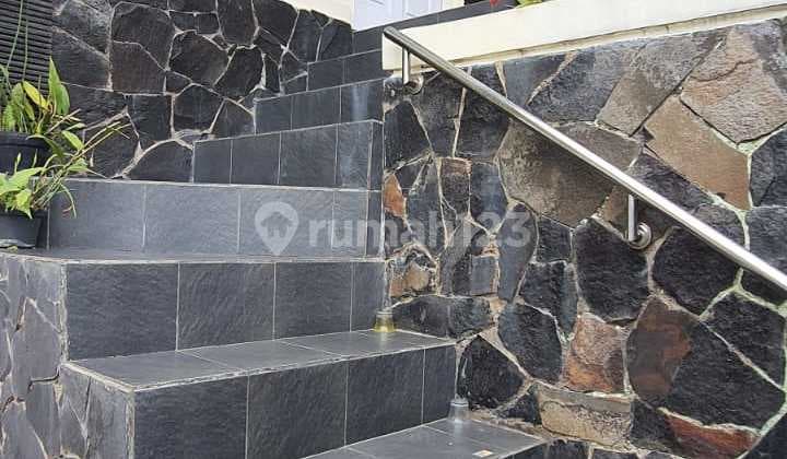 Jual Cepat Rumah Shm Furnished Ada Kolam Renang Kolmas