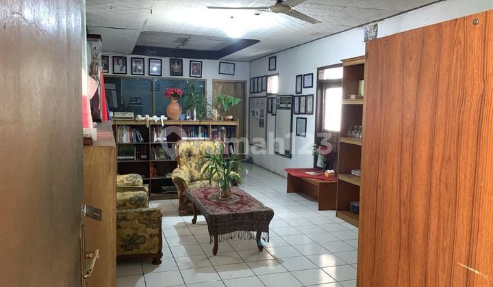 Jual.cepat Ruang Usaha/bangunan Sekolah 2 Lt Di Cimahi