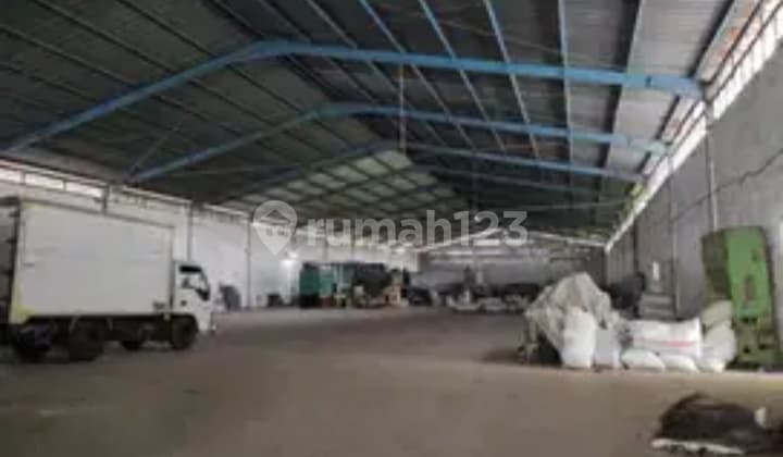 Gudang Singosari Strategis 0 Jalan Provinsi