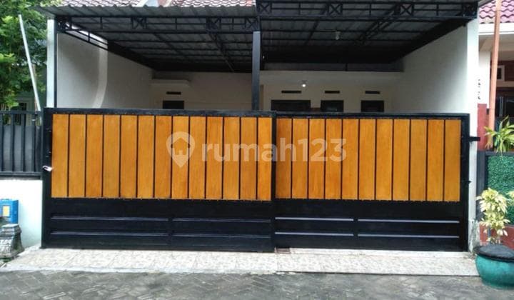 Dijual Rumah Jl. Candi Mendut Siap Huni 1.5 Lantai