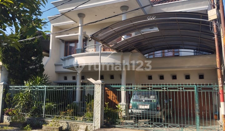 Dijual Rumah di Dekat Suhat Dua Lantai Siap Huni