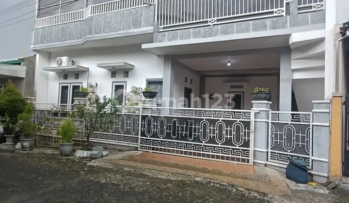 Rumah Griyashanta Dekat Poros Suhat Siap Huni Dua Lantai Dekat Ub