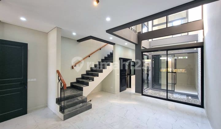 RUMAH SEKTOR 7A GADING SERPONG BARU CAKEP BANGET HOOK