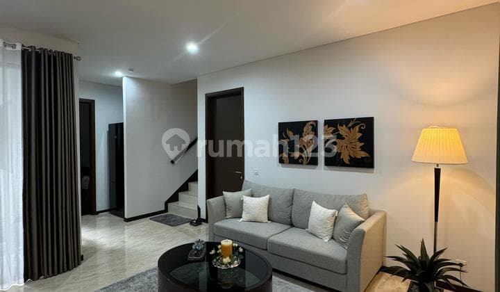 Rumah Zora BSD Cakep 8X15