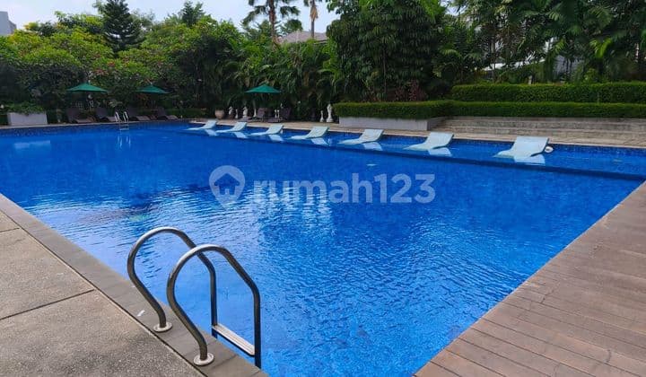 Rumah Cantik Sudah Renov Murah di Whelford Greenwich Bsd