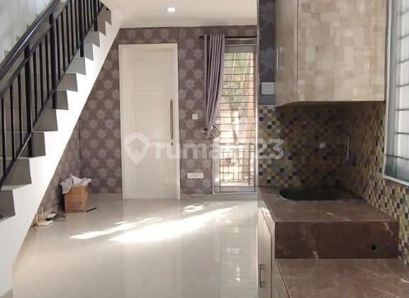 Rumah Hook Omaha Village Gading Serpong