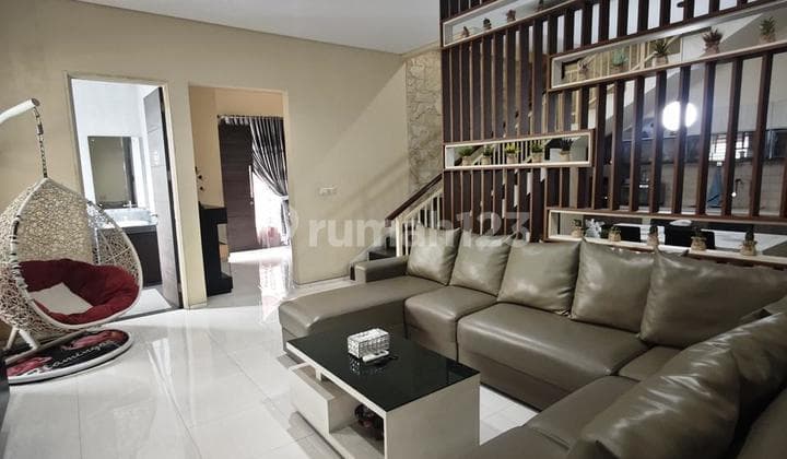 Rumah Hook Semi Furnish Cakep Sektor 7A Gading Serpong Dekat Sms