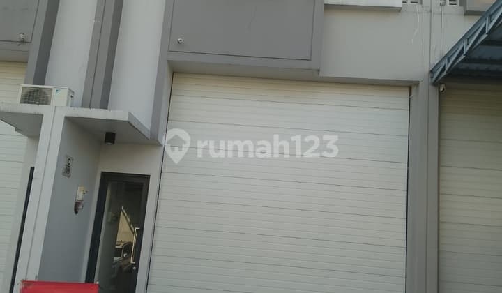 Ready-to-Use Warehouse at Taman Tekno, BSD Full Building