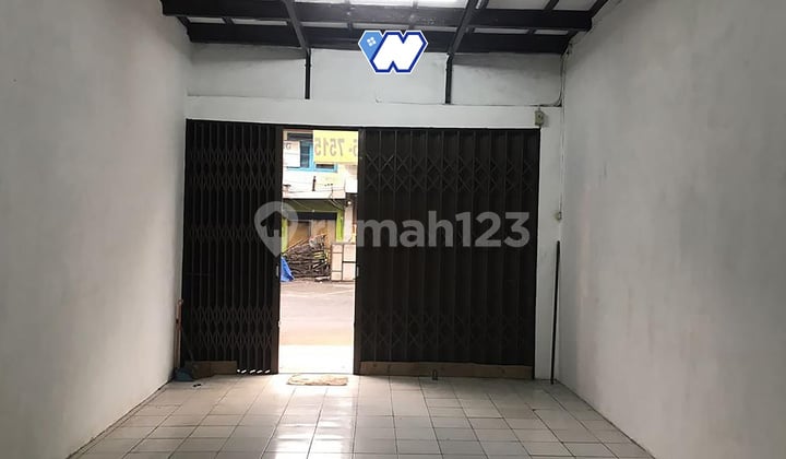 Bebas Banjir, Ruko, 2 Lantai, SHM, Dekat Tempat Wisata, di Andir