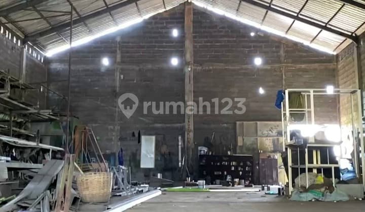 Dijual Gudang Hitung Tanah Dekat Exit Toll Probolinggo