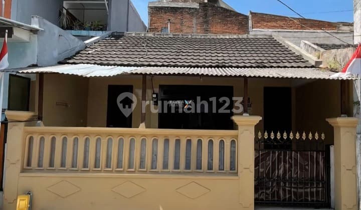 *DISEWAKAN RUMAH DI DANAU-DANAU SAWOJAJAR 1 MALANG *