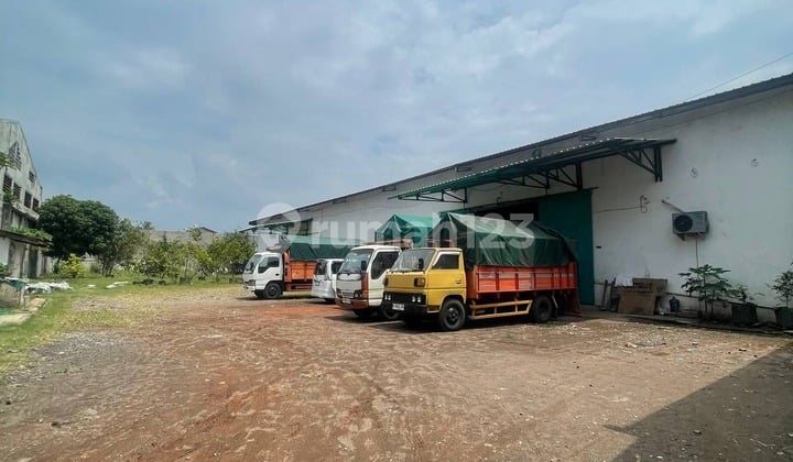 Warehouse for rent ready to use in Mergosono Malang