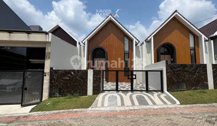 Disewakan Rumah Modern Baru Gress di Greenland Tidar Malang