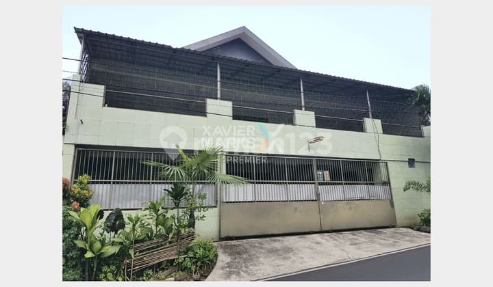 Dijual rumah posisi tengah kota Batu Malang