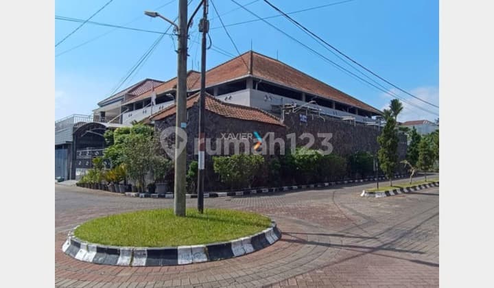 Dijual Rumah Mewah Terawat Hook di Lawang Malang